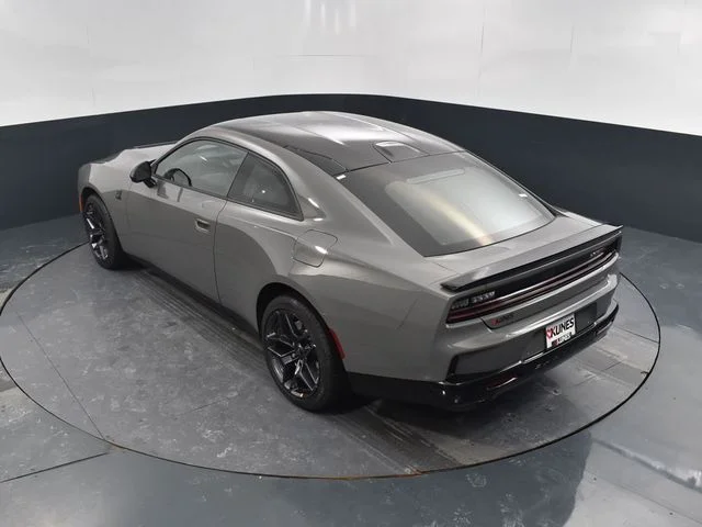 Nuevos DODGE CHARGER à Estados chez autogozo