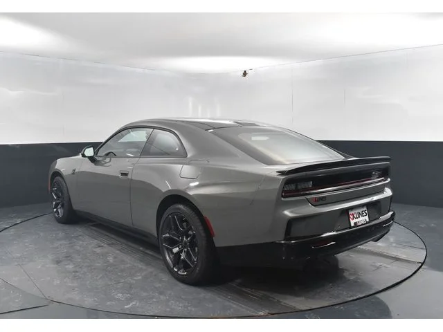 Nuevos DODGE CHARGER à Estados chez autogozo