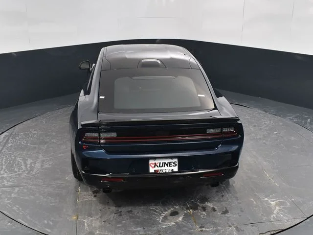 Nuevos DODGE CHARGER à Estados chez autogozo
