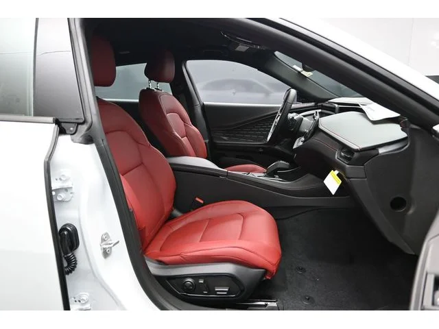 Nuevos DODGE CHARGER à Estados chez autogozo