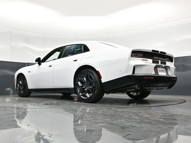 Nuevos DODGE CHARGER à Estados chez autogozo