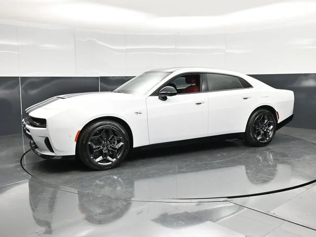 Nuevos DODGE CHARGER à Estados chez autogozo