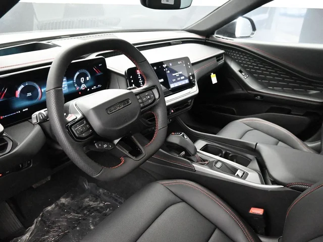 Nuevos DODGE CHARGER à Estados chez autogozo