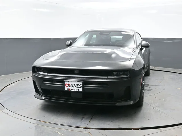 Nuevos DODGE CHARGER à Estados chez autogozo