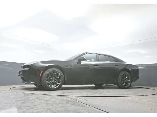 Nuevos DODGE CHARGER à Estados chez autogozo