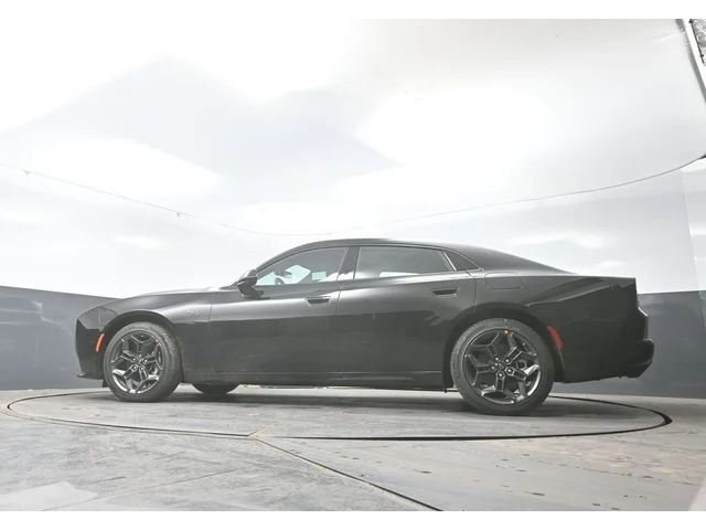 Nuevos DODGE CHARGER à Estados chez autogozo