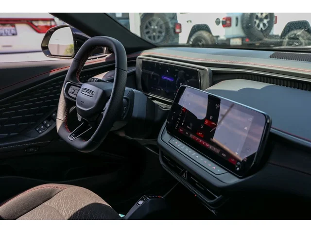 Nuevos DODGE CHARGER à Estados chez autogozo