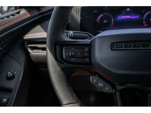 Nuevos DODGE CHARGER à Estados chez autogozo