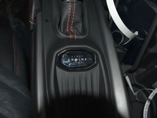 Nuevos DODGE CHARGER à Estados chez autogozo