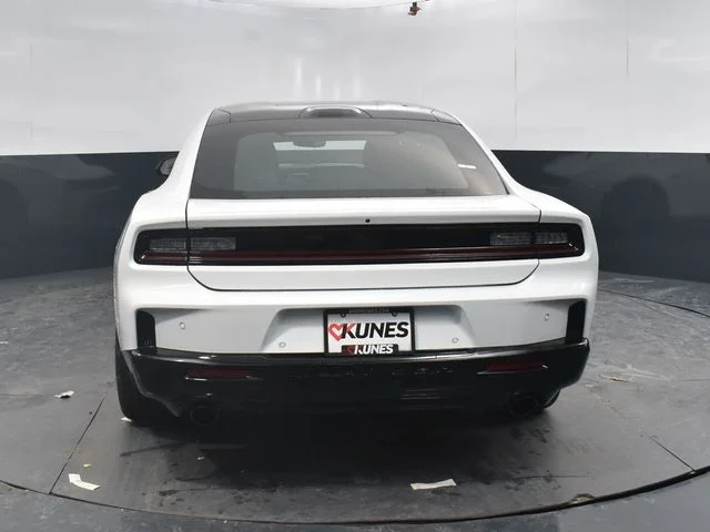 Nuevos DODGE CHARGER à Estados chez autogozo