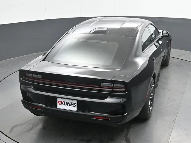 Nuevos DODGE CHARGER à Estados chez autogozo