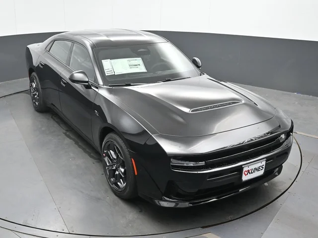 Nuevos DODGE CHARGER à Estados chez autogozo