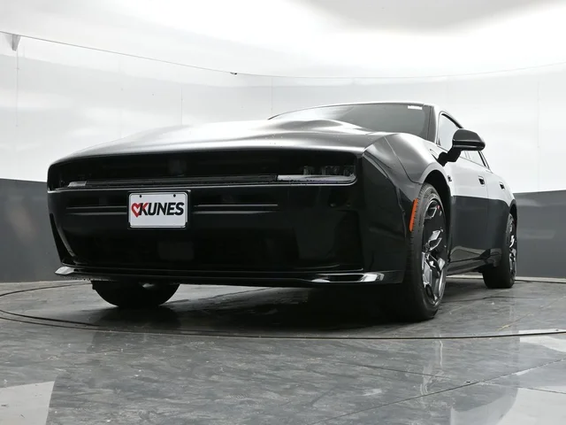 Nuevos DODGE CHARGER à Estados chez autogozo