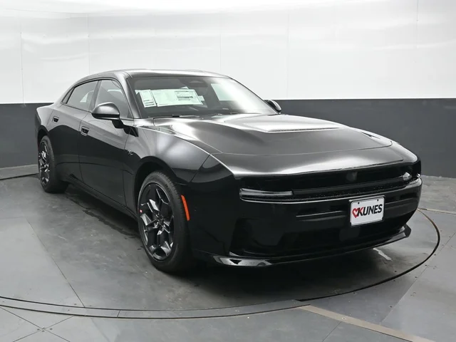 Nuevos DODGE CHARGER à Estados chez autogozo