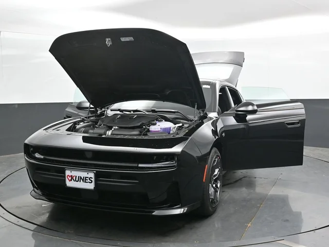 Nuevos DODGE CHARGER à Estados chez autogozo