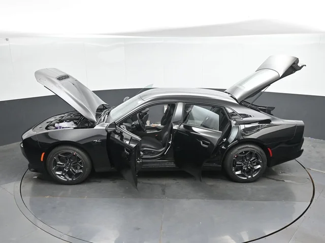 Nuevos DODGE CHARGER à Estados chez autogozo