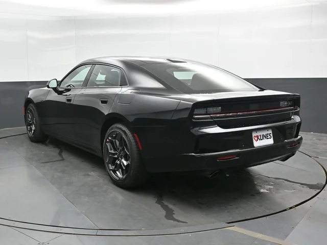 Nuevos DODGE CHARGER à Estados chez autogozo