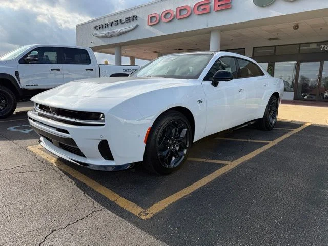 Nuevos DODGE CHARGER à Estados chez autogozo