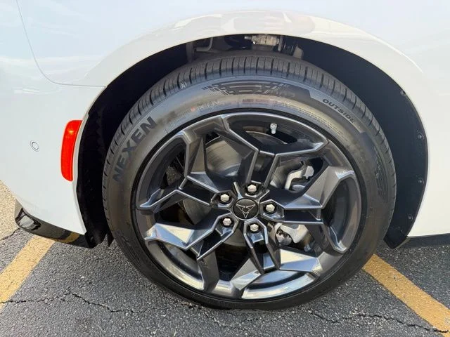 Nuevos DODGE CHARGER à Estados chez autogozo