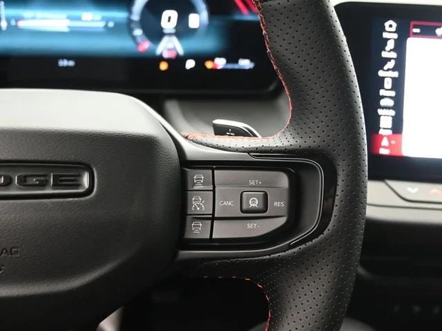 Nuevos DODGE CHARGER à Estados chez autogozo