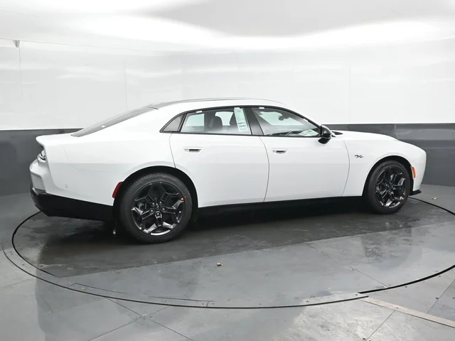 Nuevos DODGE CHARGER à Estados chez autogozo