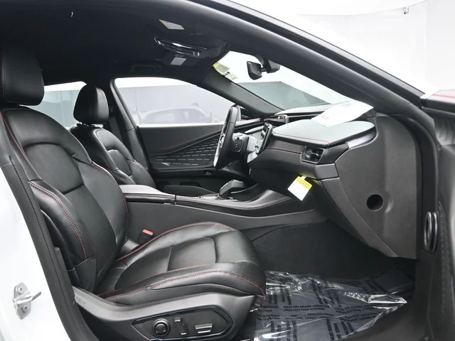 Nuevos DODGE CHARGER à Estados chez autogozo