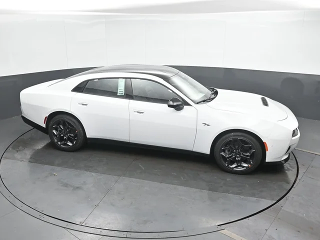 Nuevos DODGE CHARGER à Estados chez autogozo