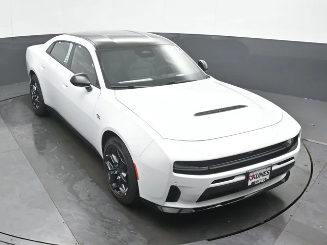 Nuevos DODGE CHARGER à Estados chez autogozo