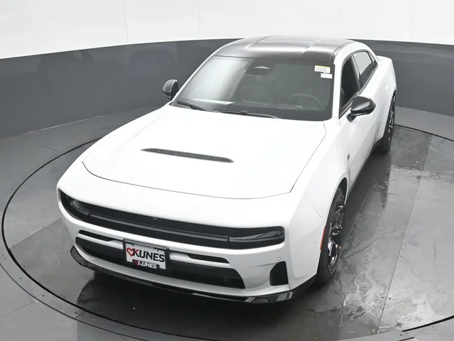 Nuevos DODGE CHARGER à Estados chez autogozo