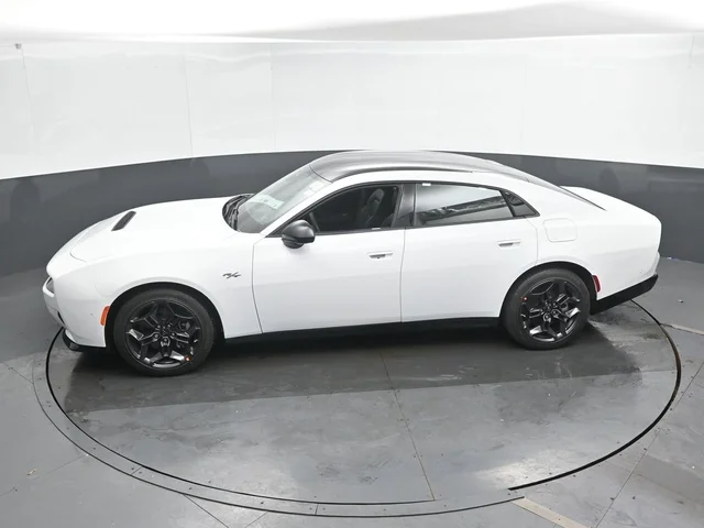 Nuevos DODGE CHARGER à Estados chez autogozo