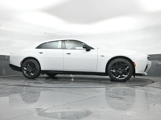 Nuevos DODGE CHARGER à Estados chez autogozo
