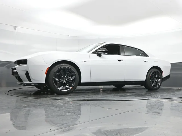 Nuevos DODGE CHARGER à Estados chez autogozo