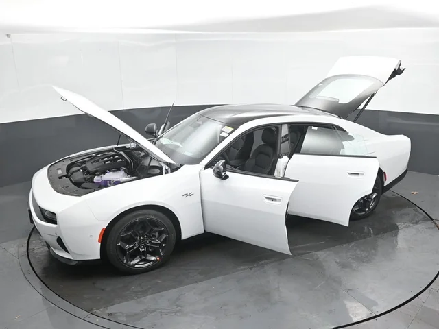 Nuevos DODGE CHARGER à Estados chez autogozo