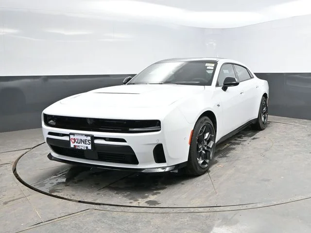Nuevos DODGE CHARGER à Estados chez autogozo