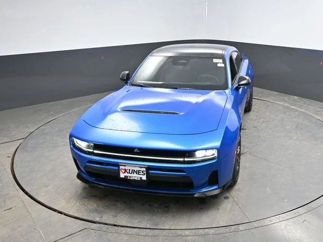 Nuevos DODGE CHARGER à Estados chez autogozo