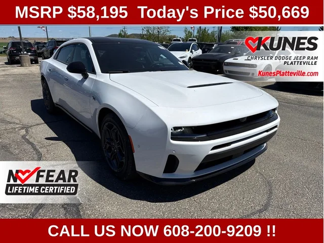 Nuevos DODGE CHARGER à Estados chez autogozo