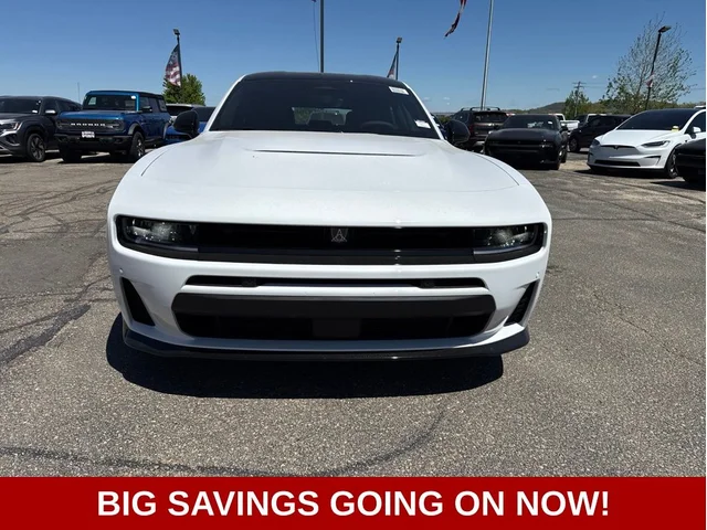 Nuevos DODGE CHARGER à Estados chez autogozo