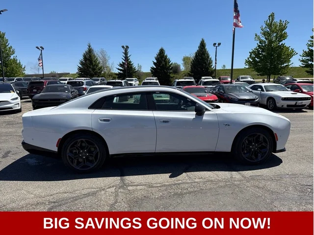 Nuevos DODGE CHARGER à Estados chez autogozo