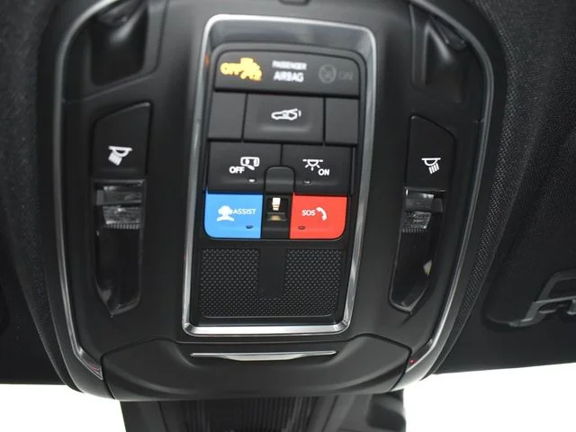 Nuevos DODGE CHARGER à Estados chez autogozo