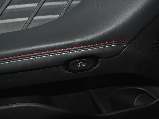 Nuevos DODGE CHARGER à Estados chez autogozo