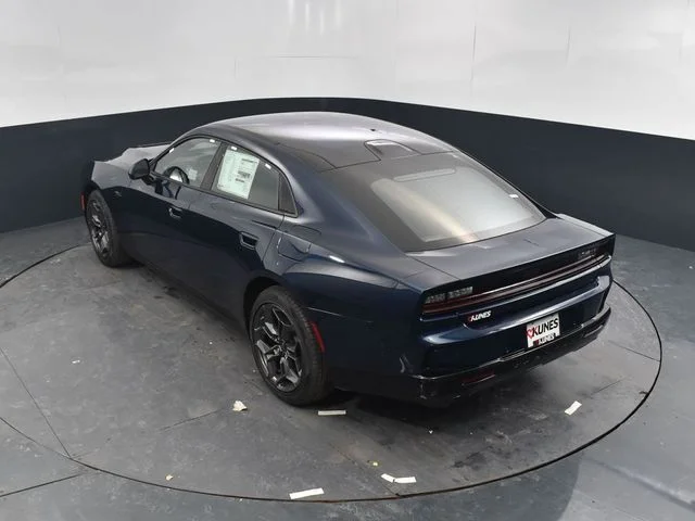 Nuevos DODGE CHARGER à Estados chez autogozo