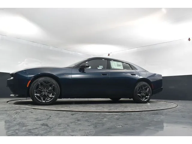 Nuevos DODGE CHARGER à Estados chez autogozo