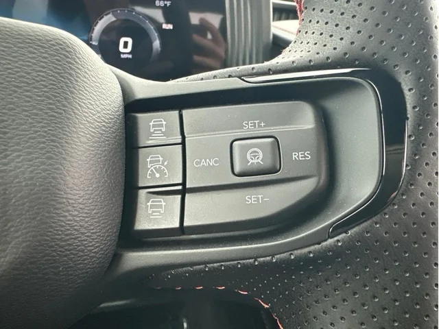 Nuevos DODGE CHARGER à Estados chez autogozo