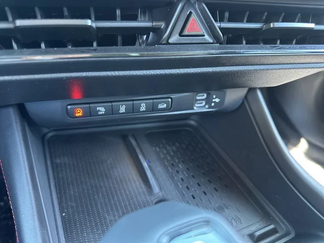 Nuevos DODGE CHARGER à Estados chez autogozo