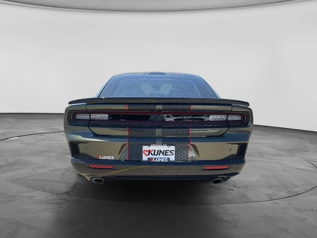 Nuevos DODGE CHARGER à Estados chez autogozo