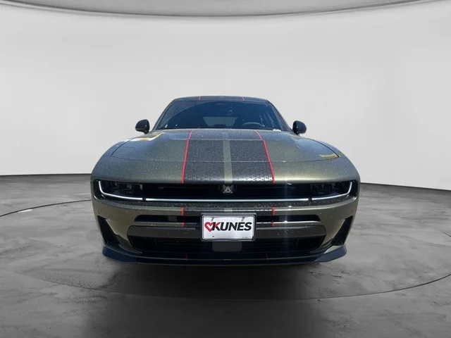 Nuevos DODGE CHARGER à Estados chez autogozo