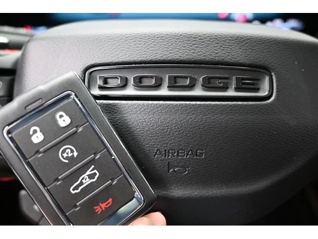 Nuevos DODGE CHARGER à Estados chez autogozo