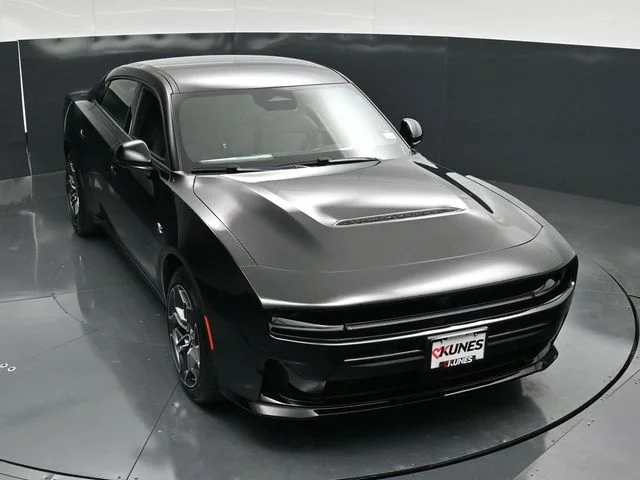 Nuevos DODGE CHARGER à Estados chez autogozo