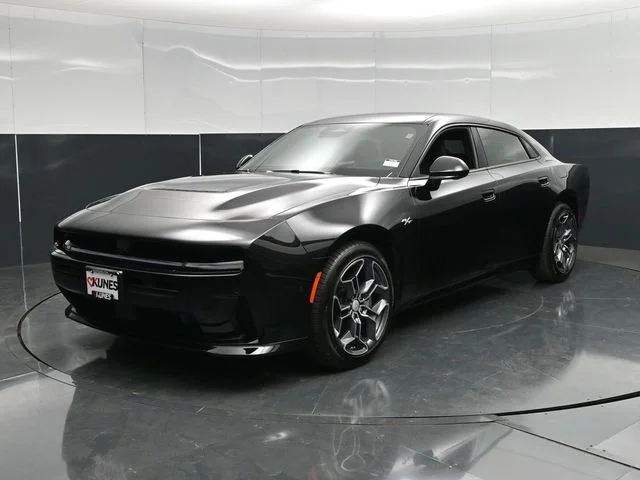 Nuevos DODGE CHARGER à Estados chez autogozo