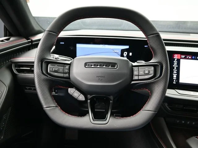 Nuevos DODGE CHARGER à Estados chez autogozo